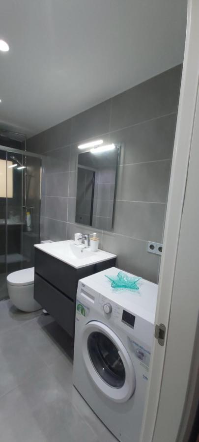 Apartamento con terraza y vistas al mar Rosas Exterior foto
